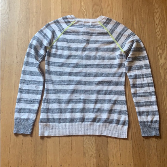Soft stretchy lightweight “go to” Kersh Sweatshirt - Picture 2 of 6